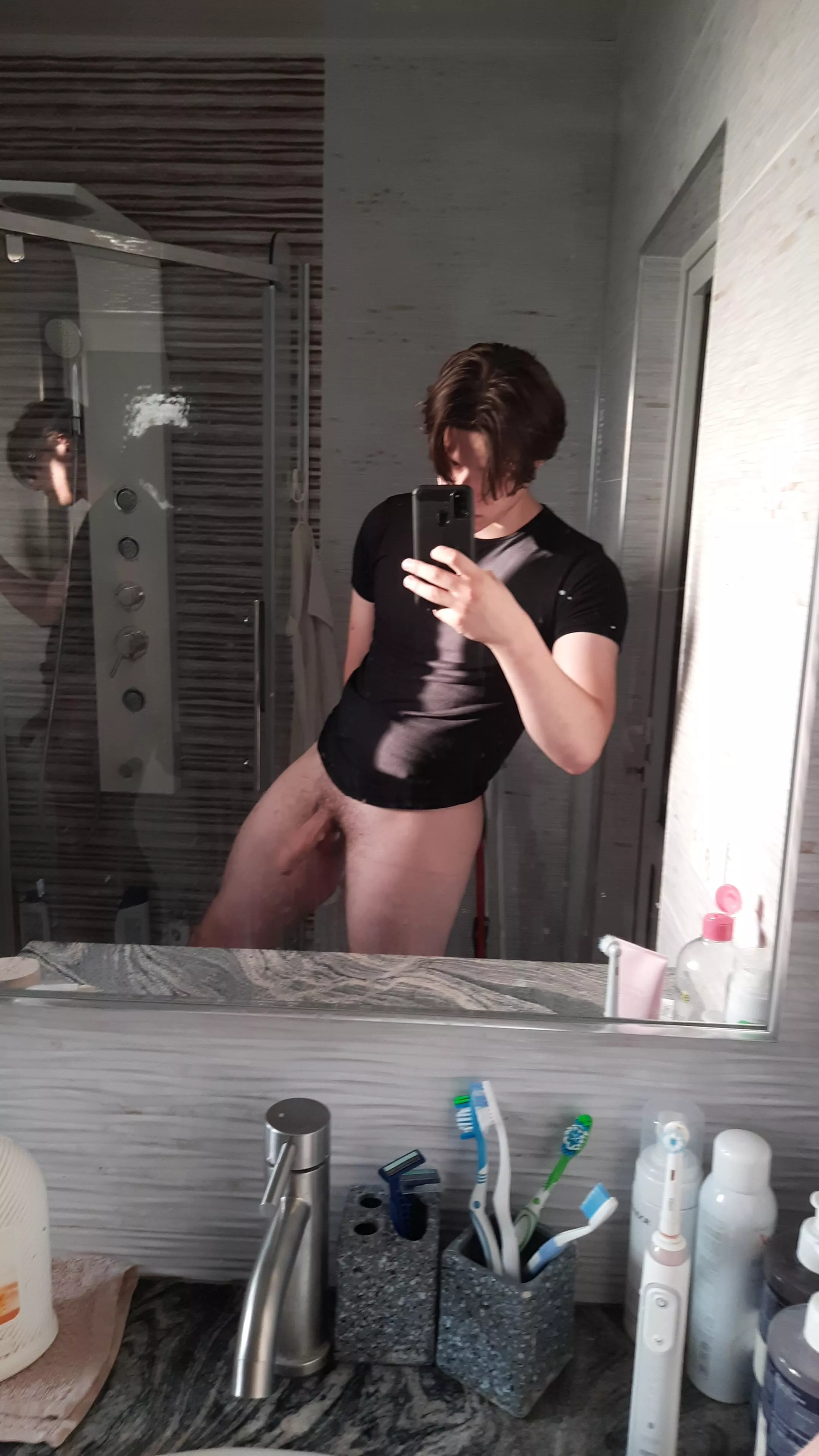 Black t-shirts are the best t-shirts