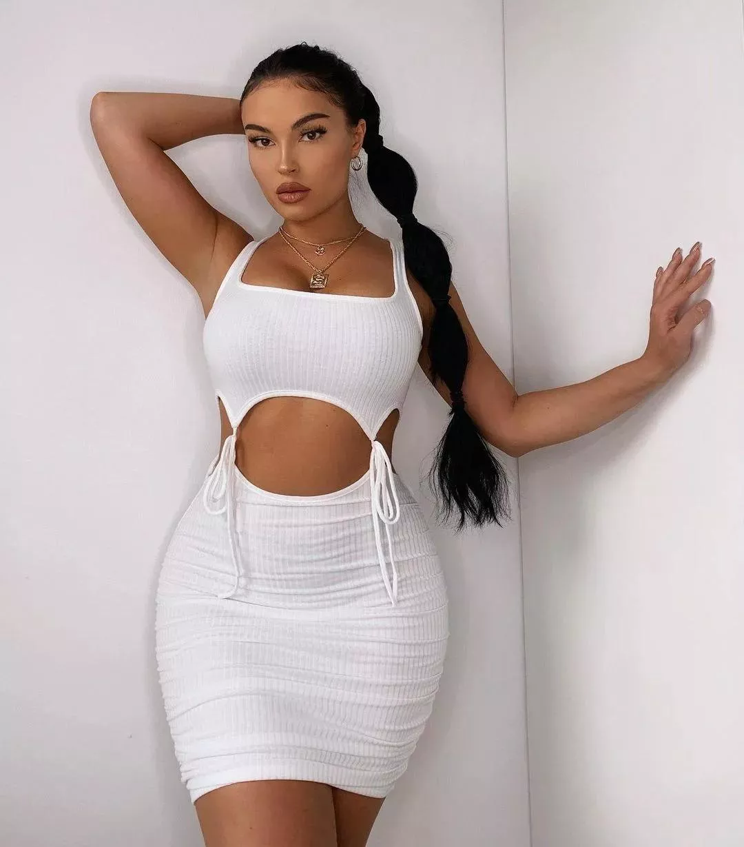 Emilia Emjeni (@emjeni)