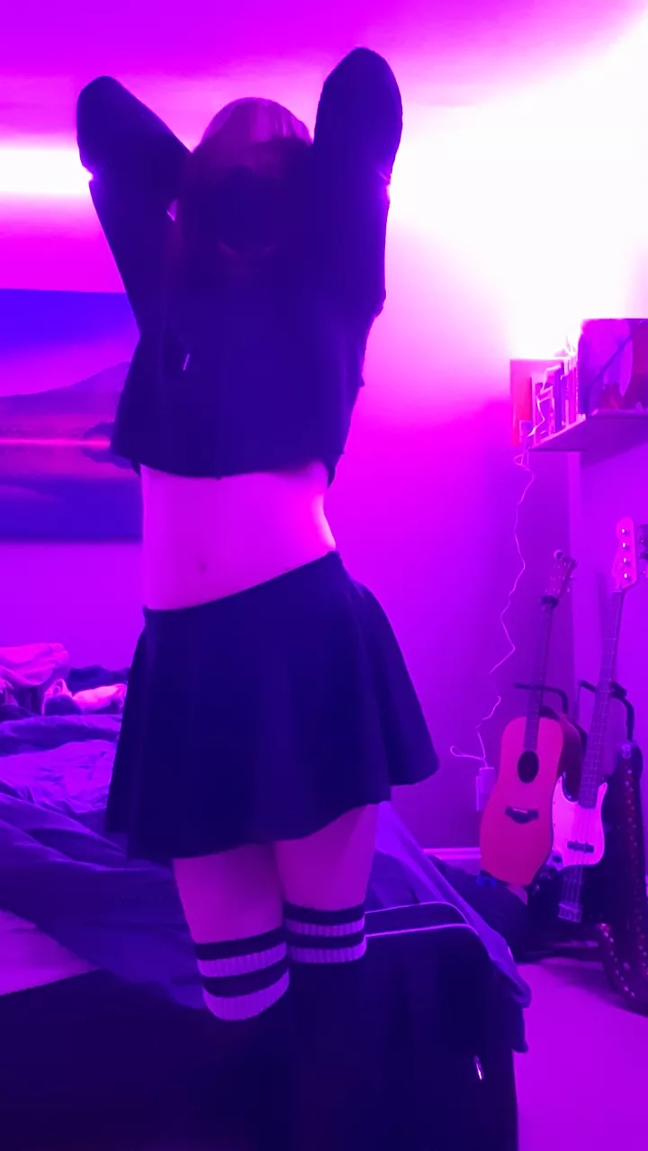 feeling cute right now^^ 💜😘