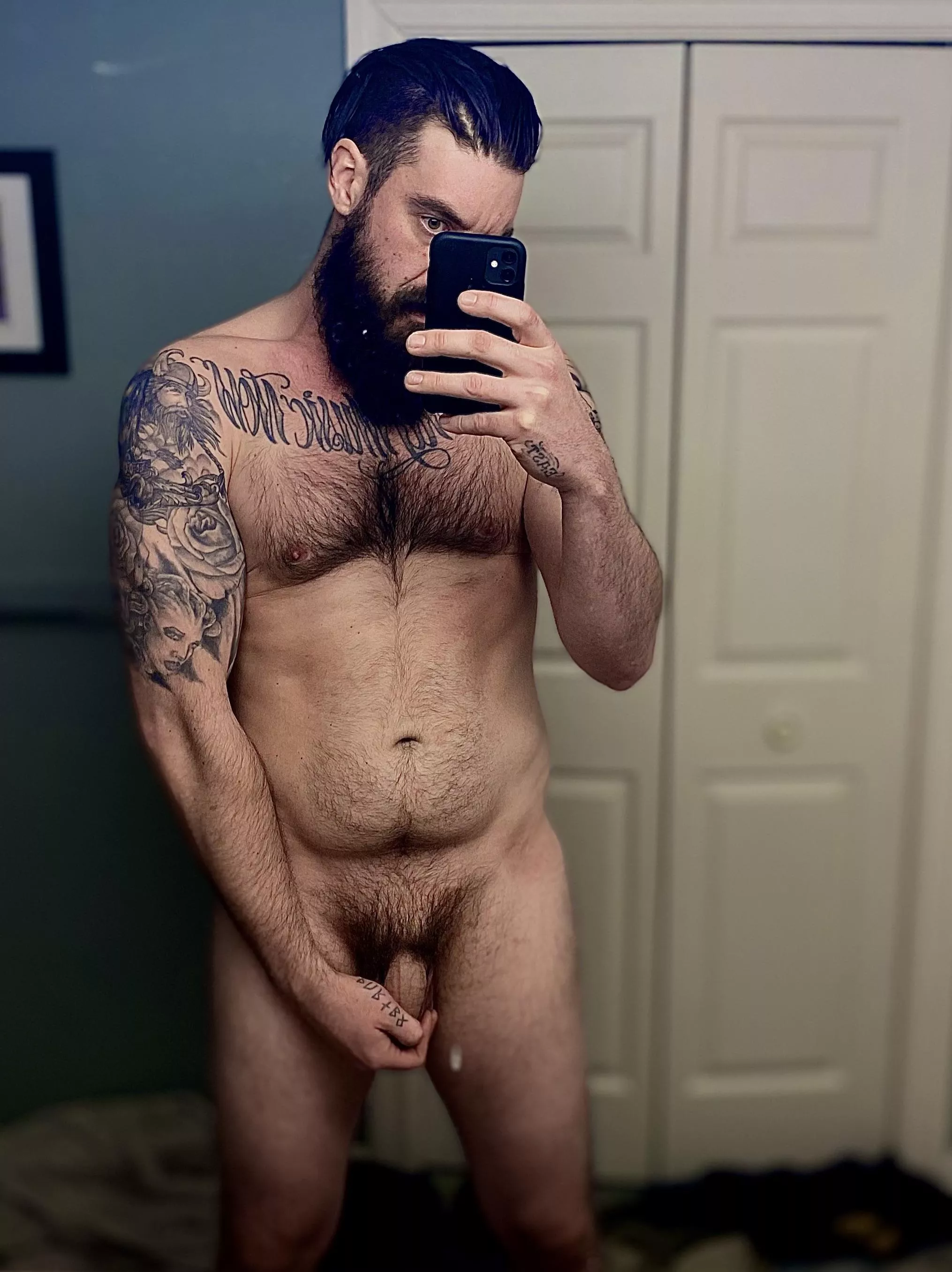 First post… 🇨🇦