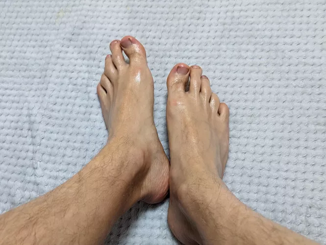 Freshly moisturised, who'd like to give them another coat?