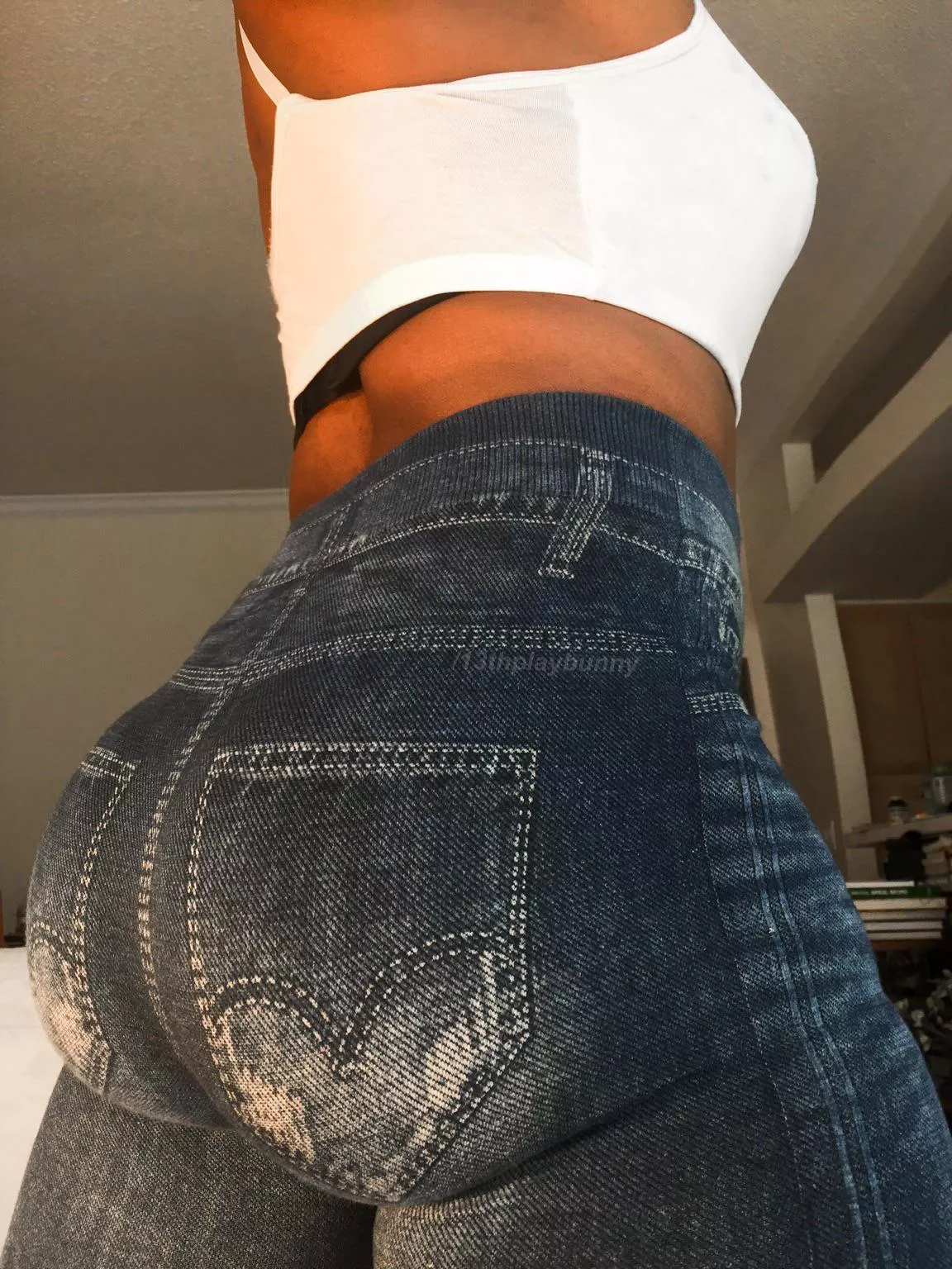 Grab on these please🫦 [T]