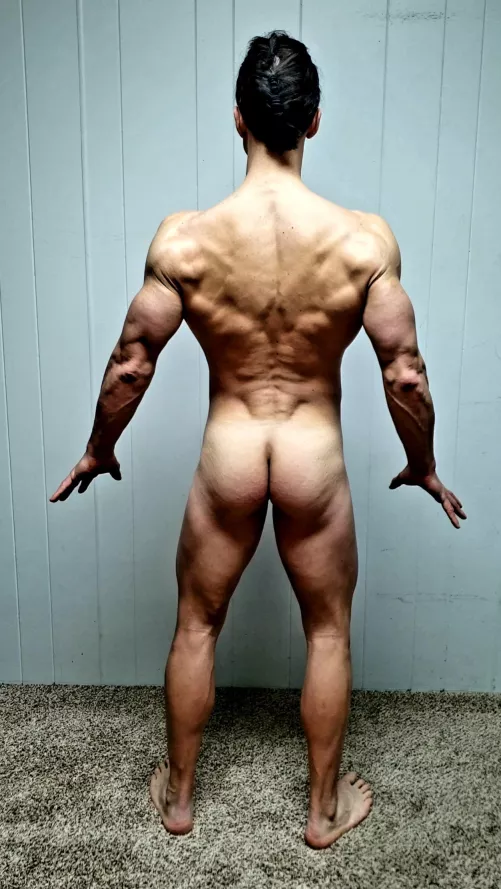 Helegpresses too🦵