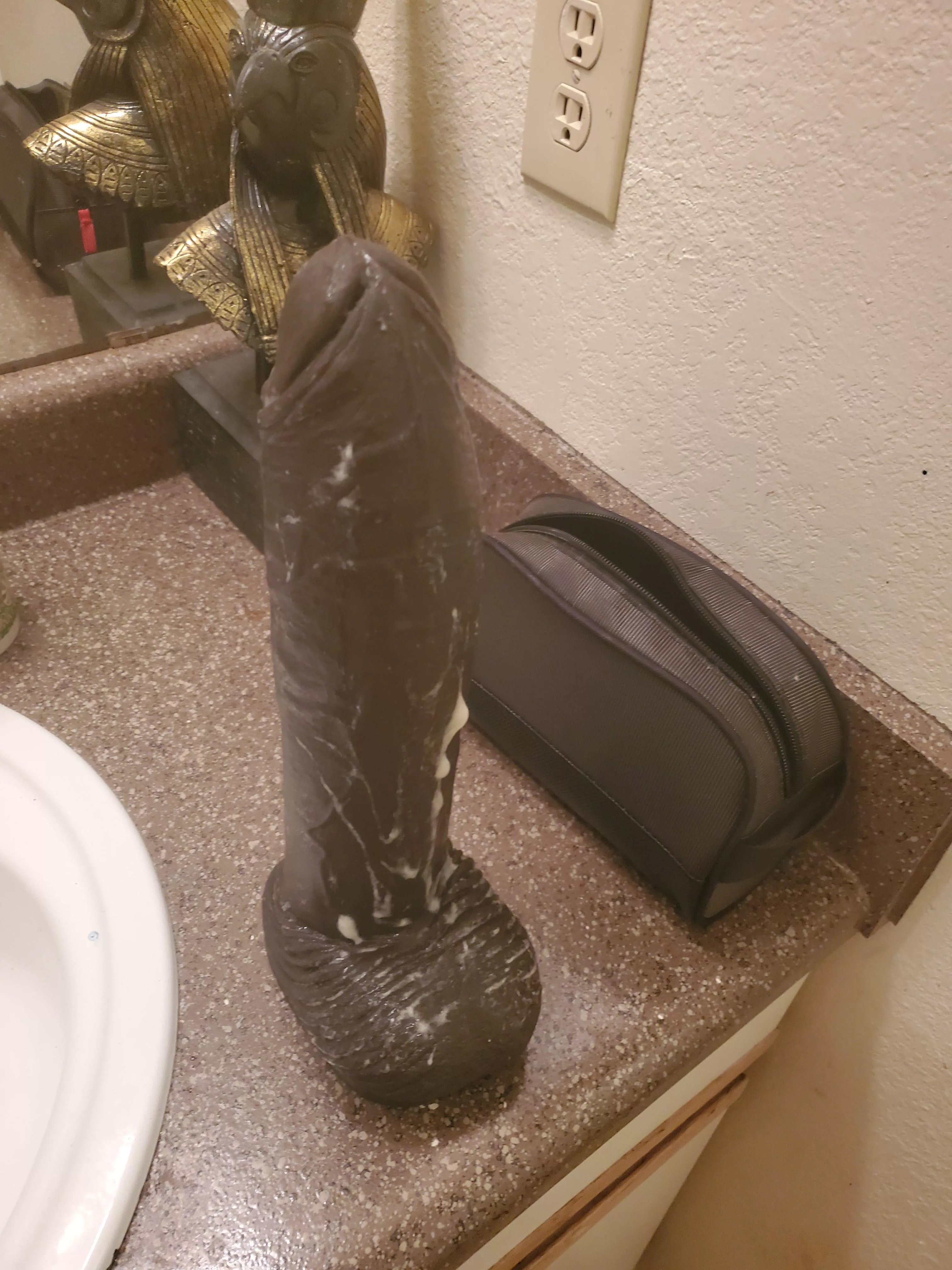 I can't be the only one that gets creamy when fucked deep 🍦🍦🍦🍦😋