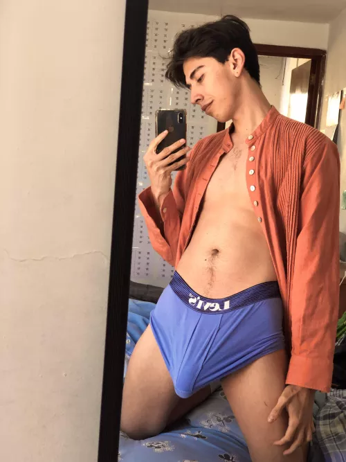 I think I’m too big for these 🤤