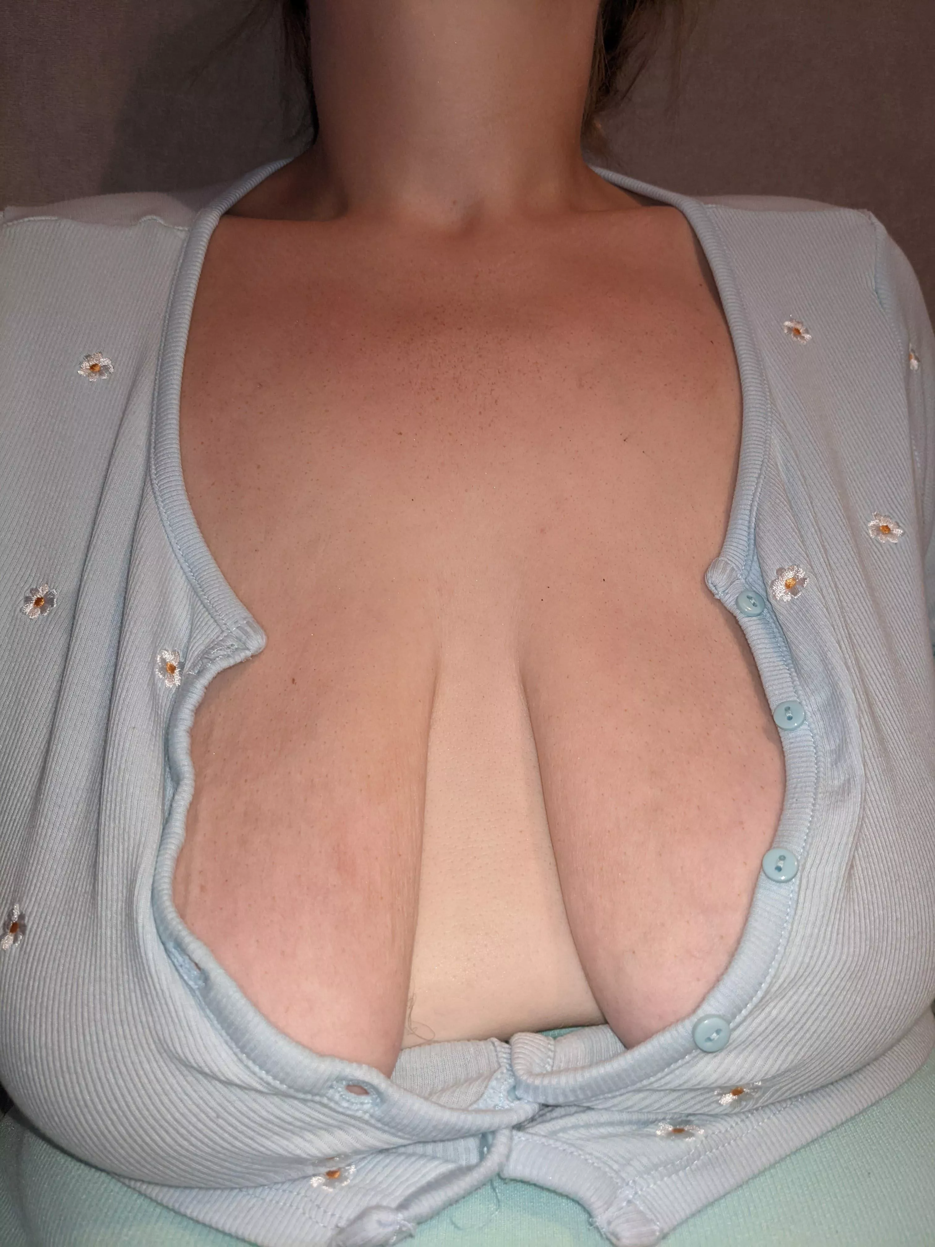 I think this top might have shrunk.😅