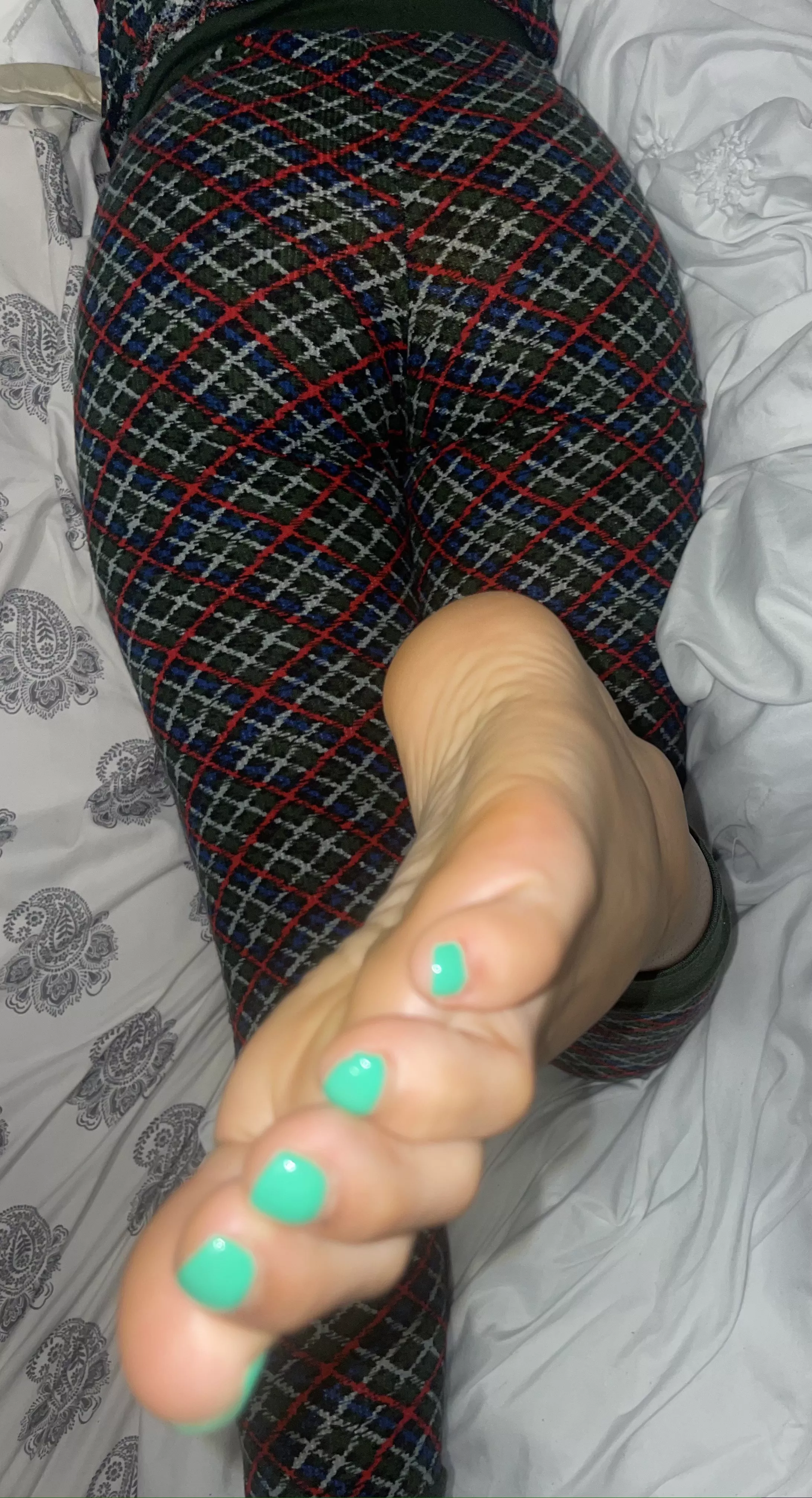 If you pick a side you're a hater if you love em all you're a dick rider