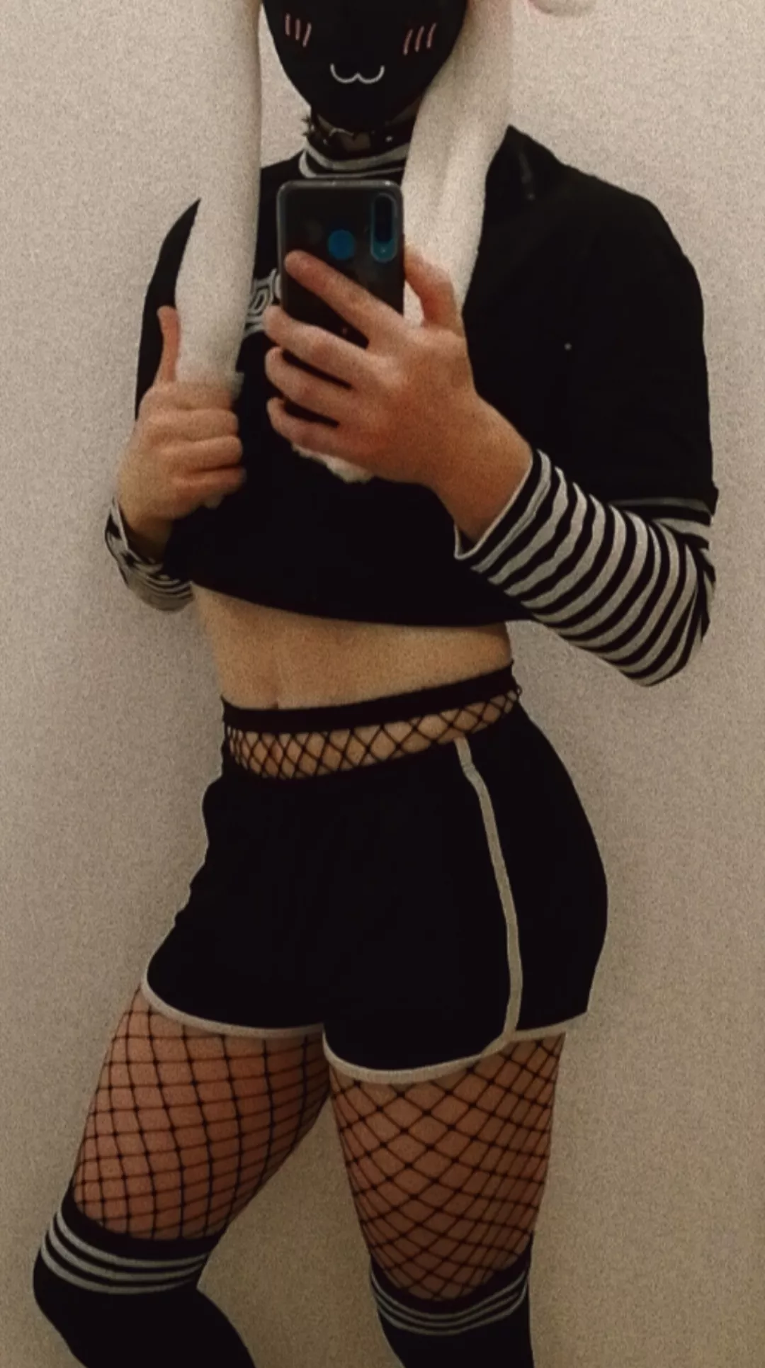 It's cold, give me cuddles >:3