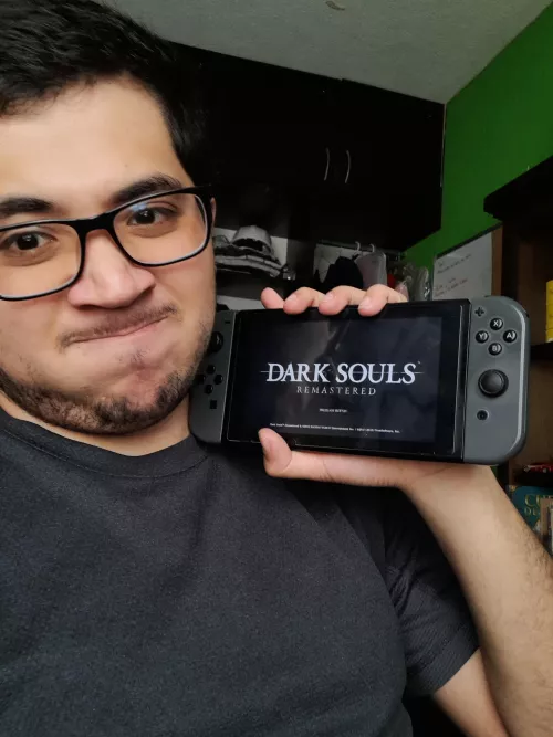 I've played both Bloodborne and Elden Ring but this one is madness 😆 I'm determined to finish this!