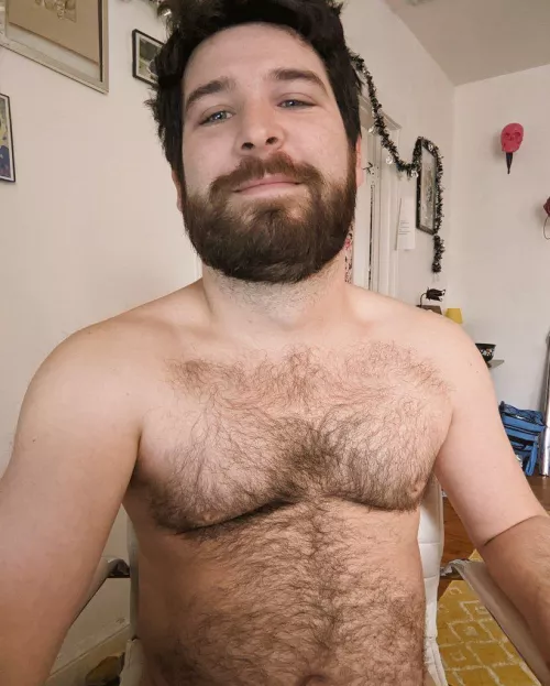 Logging into FFXIV... bet you can't guess my race/job