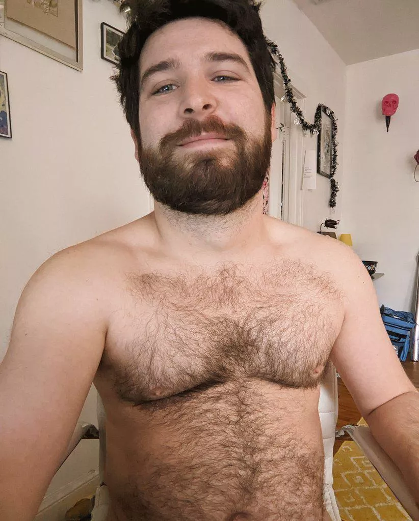 Logging into FFXIV... bet you can't guess my race/job