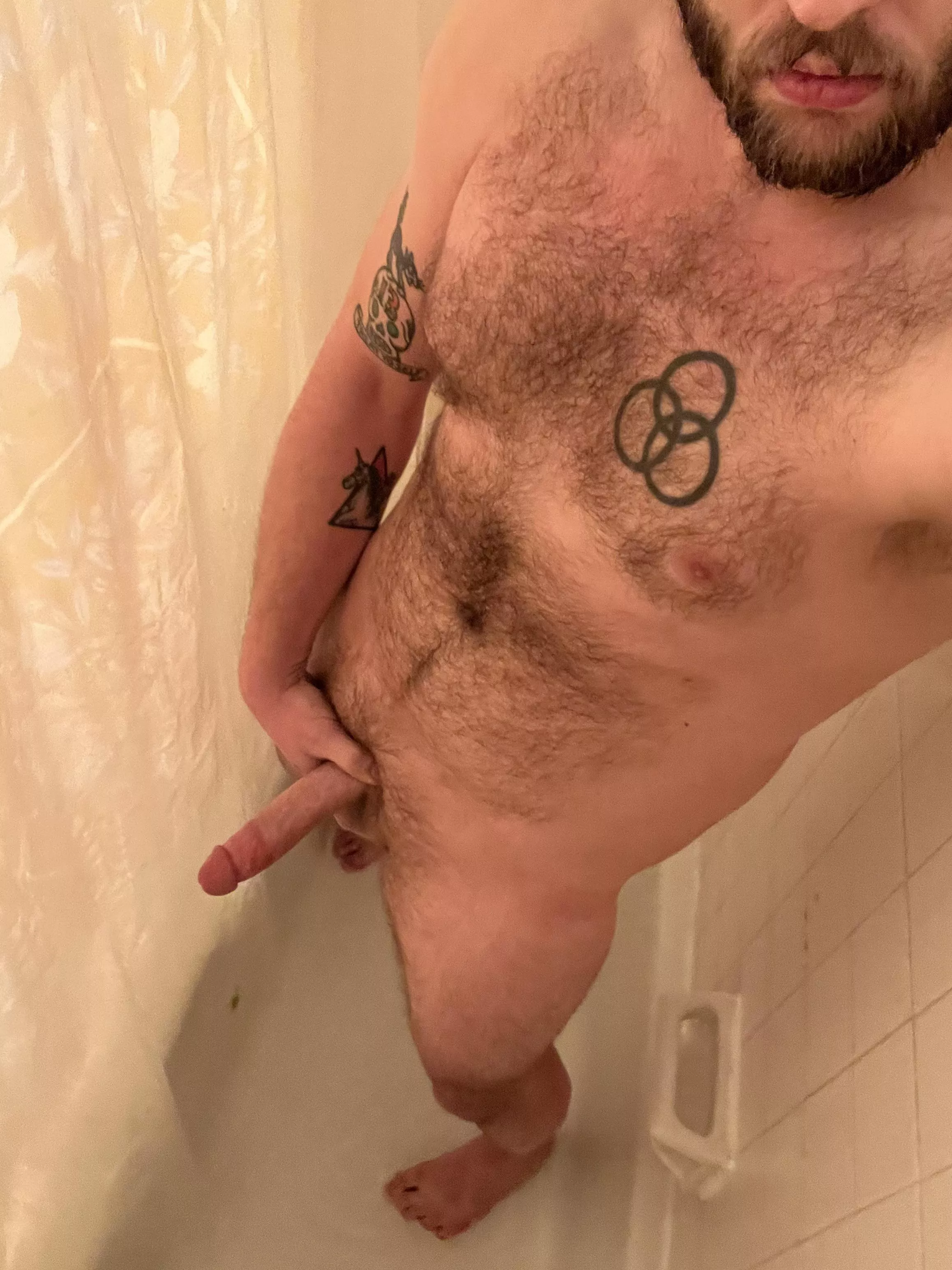[m] The morning post run shower hits different 🥵😉6’3”/219lbs/32 down from 232lbs😈