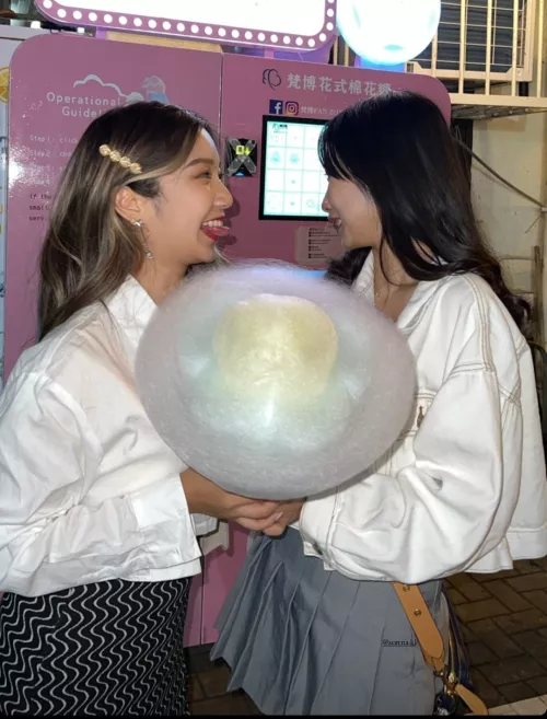 Me n my besties 😛😛 F20