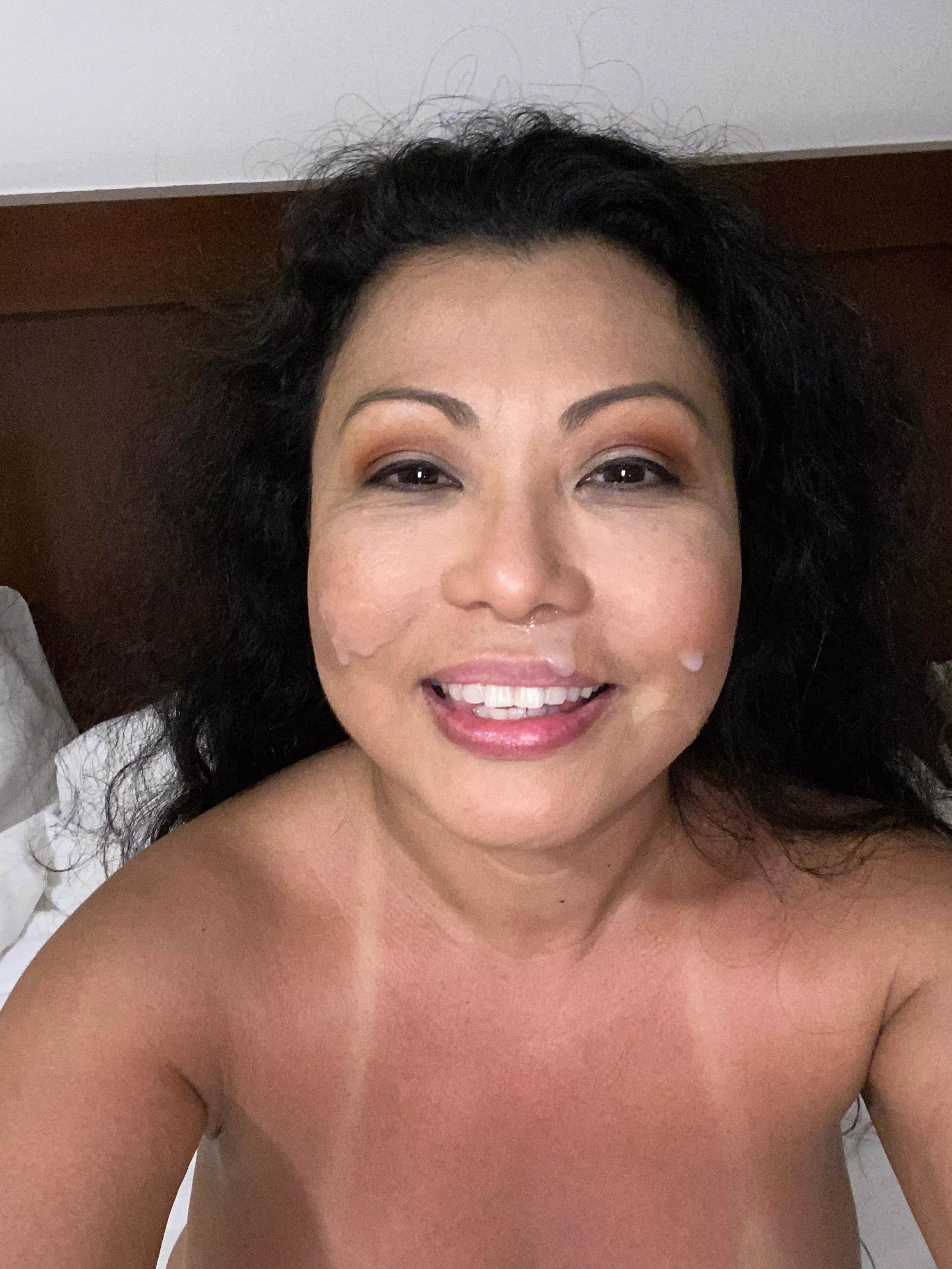 More nut 🍆💦 on my face while here in Mexico 🇲🇽