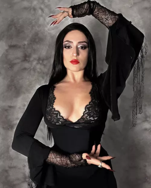 Morticia (The Addams Family) by Vokunzul