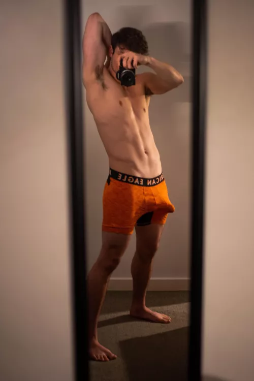 My big young cock bulge to start your Thursday off right