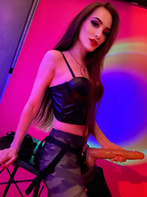 Open wide your holes