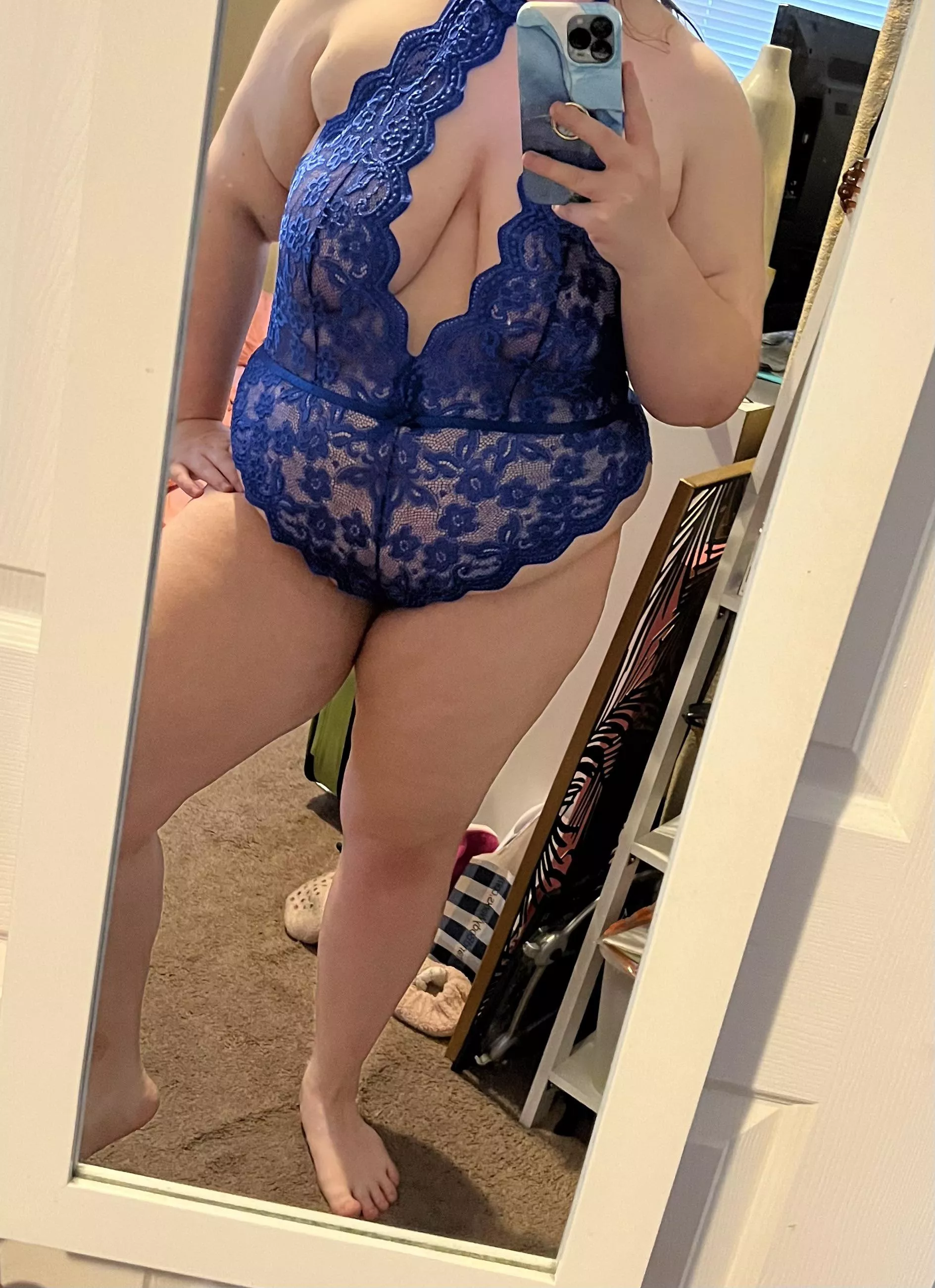 Seems like a good bedtime outfit😘