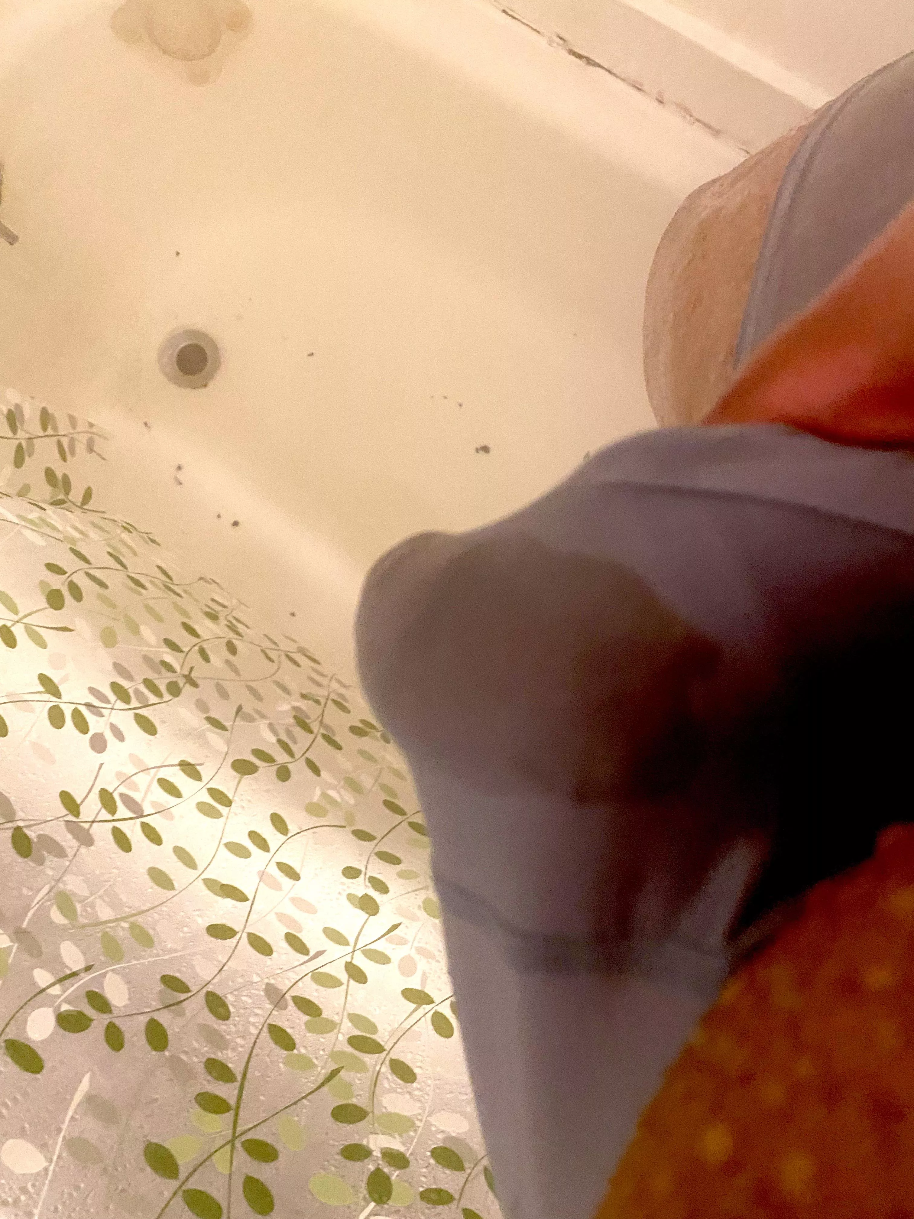 Shower meat 🥩 ready to take your 🍑