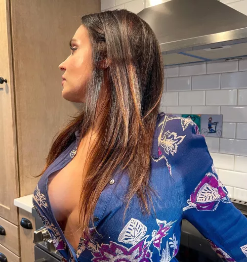 Think I should button up one more? Too much? (45f)