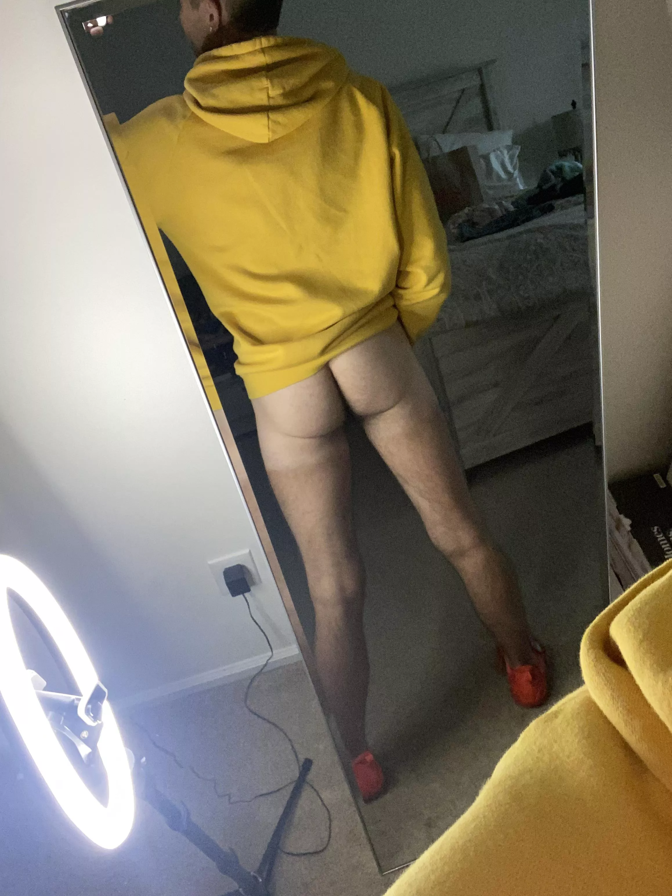 Time to get fucked in the ass after football practice 😈🏈