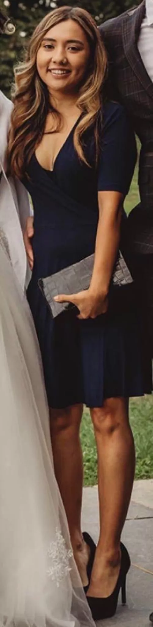 Want to fuck my hot friend so bad!