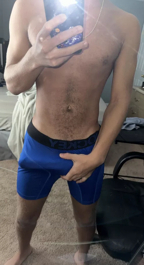 24 Hung bros hmu person22766 (No Face)