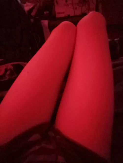 anyone wanna get their skulls crushed?