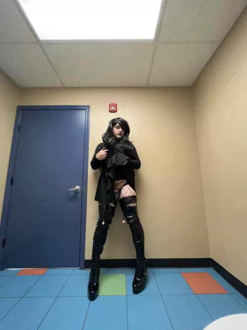 Average men’s room in 2023