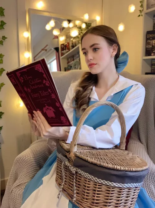 Belle from beauty and the beast by me