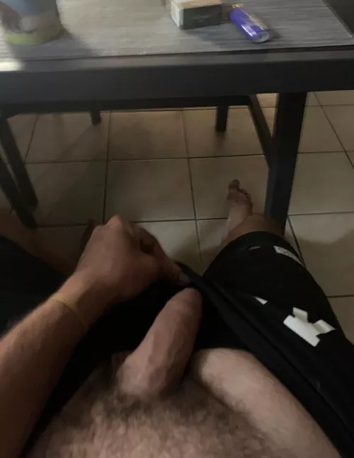 Bored 34 bi looking for fun 😈 Cairns