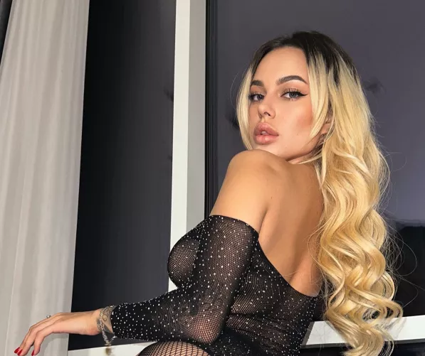 Can my body make your dick hard?