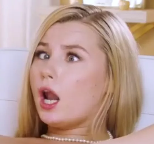 Completly lost it when she pulled this face lmao