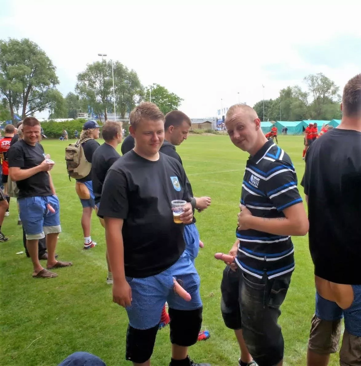 every guy should get to party with their cock out sometimes