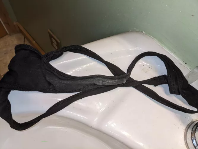Found girlfriend black thong from last night laying on the bathroom floor after I filled her pussy and let it drip in her panties.