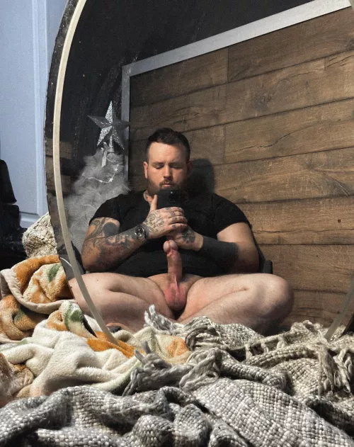 Hey there! What you looking at? :P