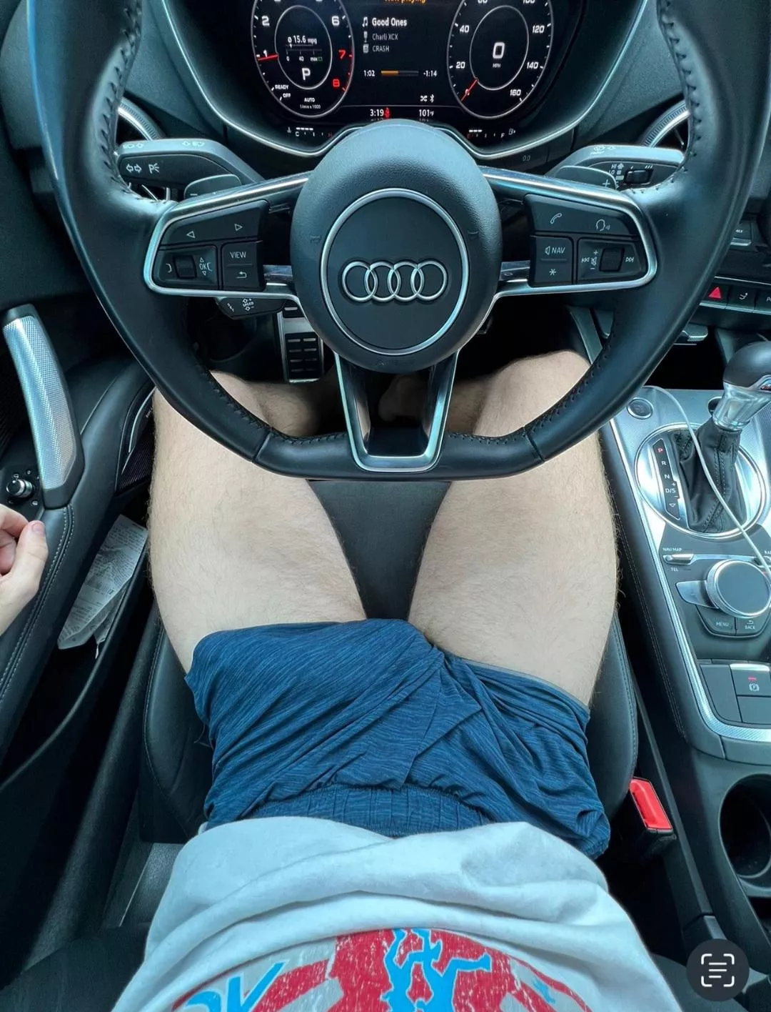 hop on let me give u a ride