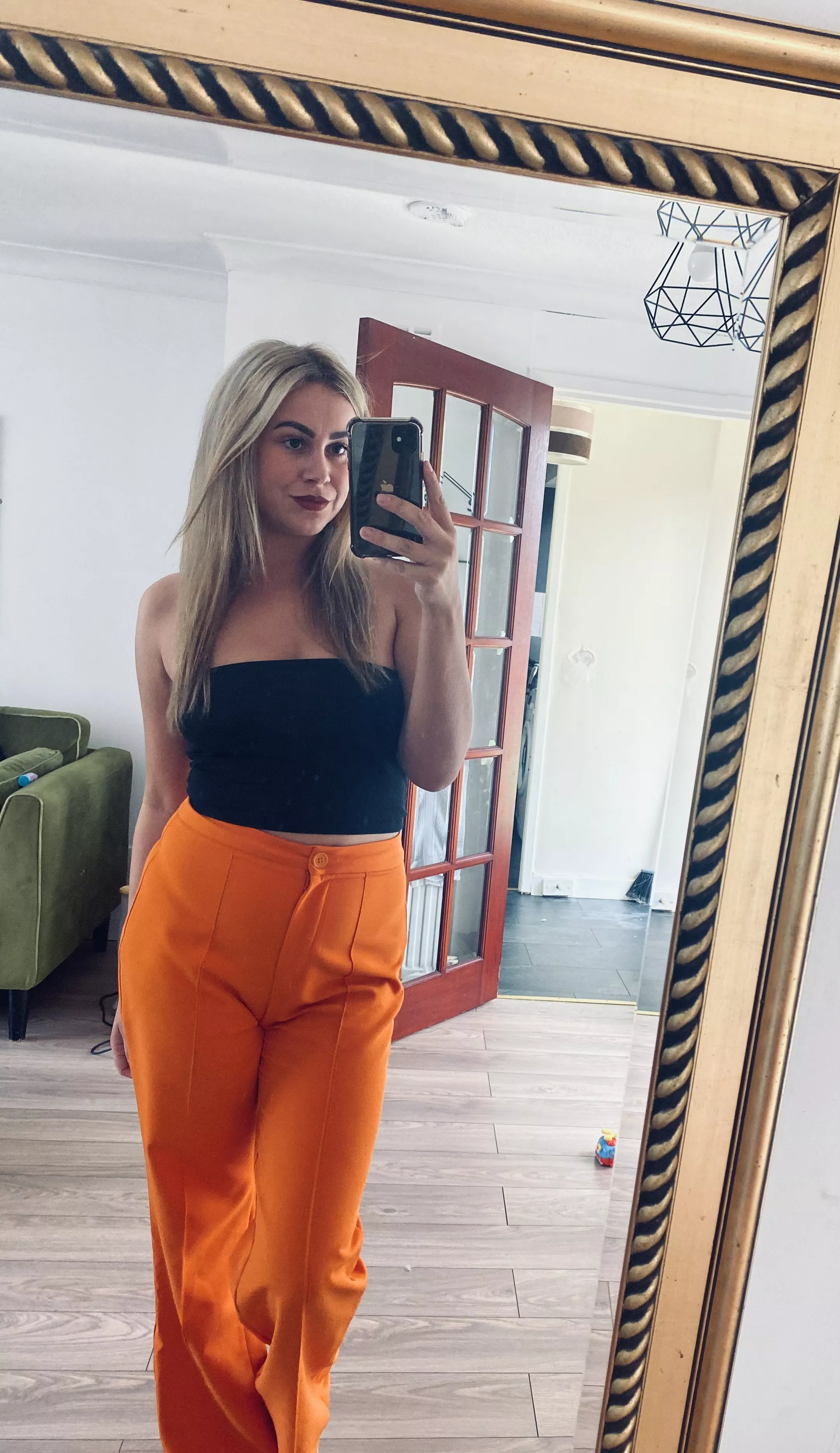 I like to undress my self before you