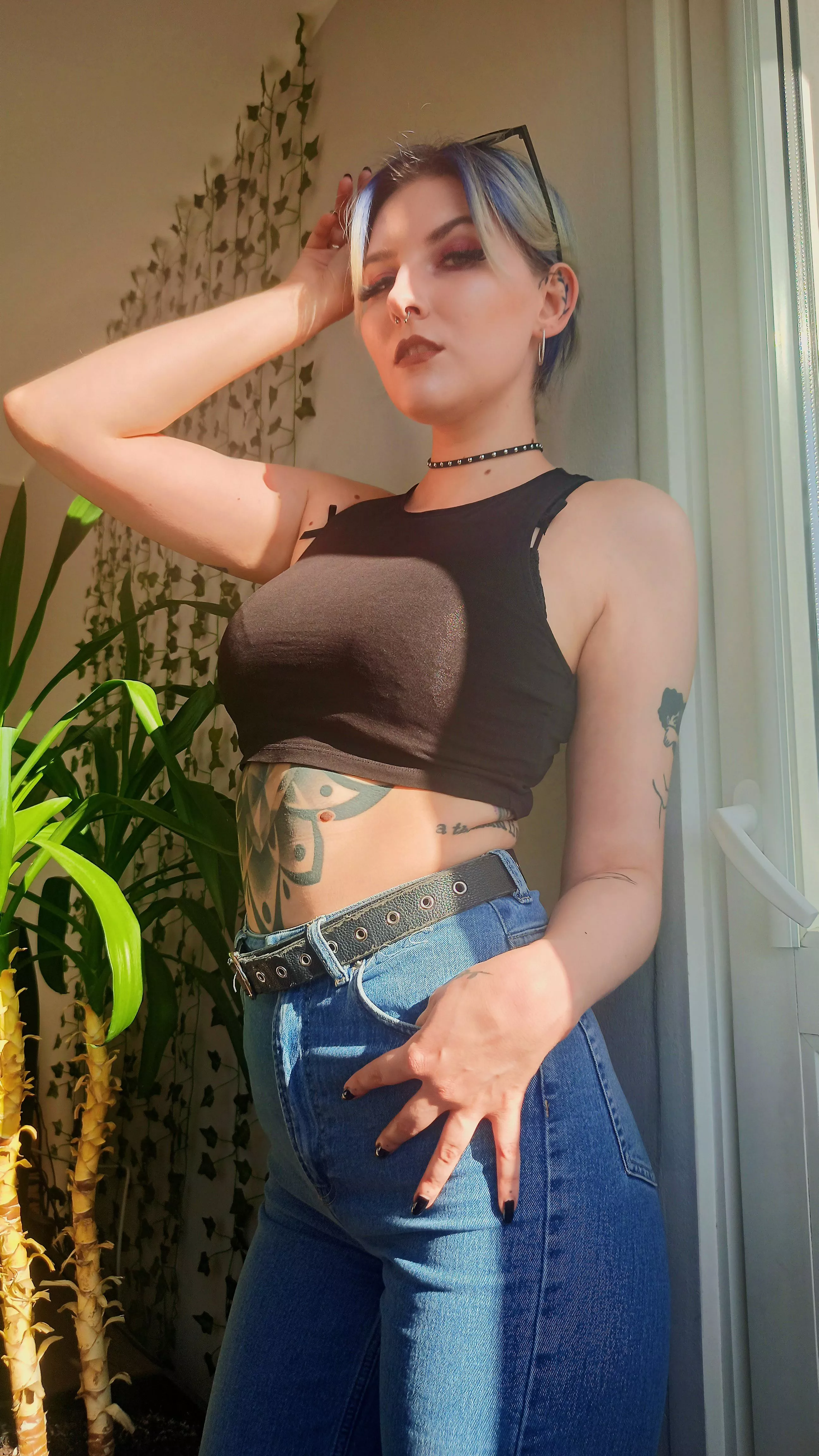 I showed up in this at my first date and the guy told me it's too slutty