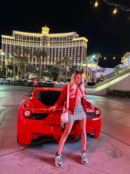 I want to be your favourite Latina snack