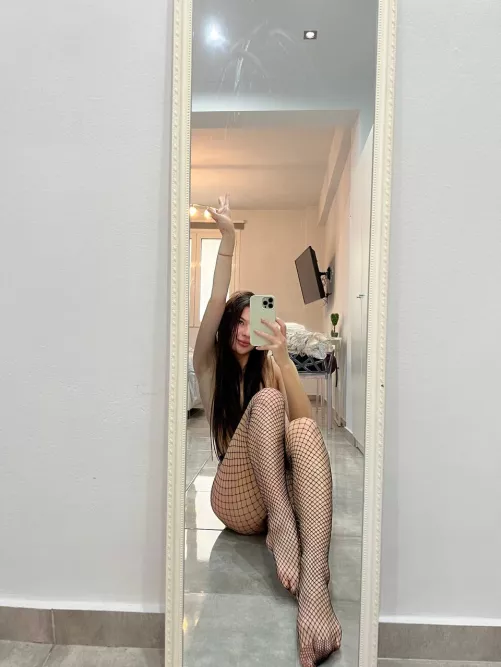 I’ll suck your dick if you let me ride your face, deal?