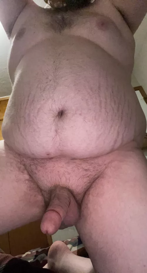 Just getting ready to relax for the evening if anybody cared to join me 😏