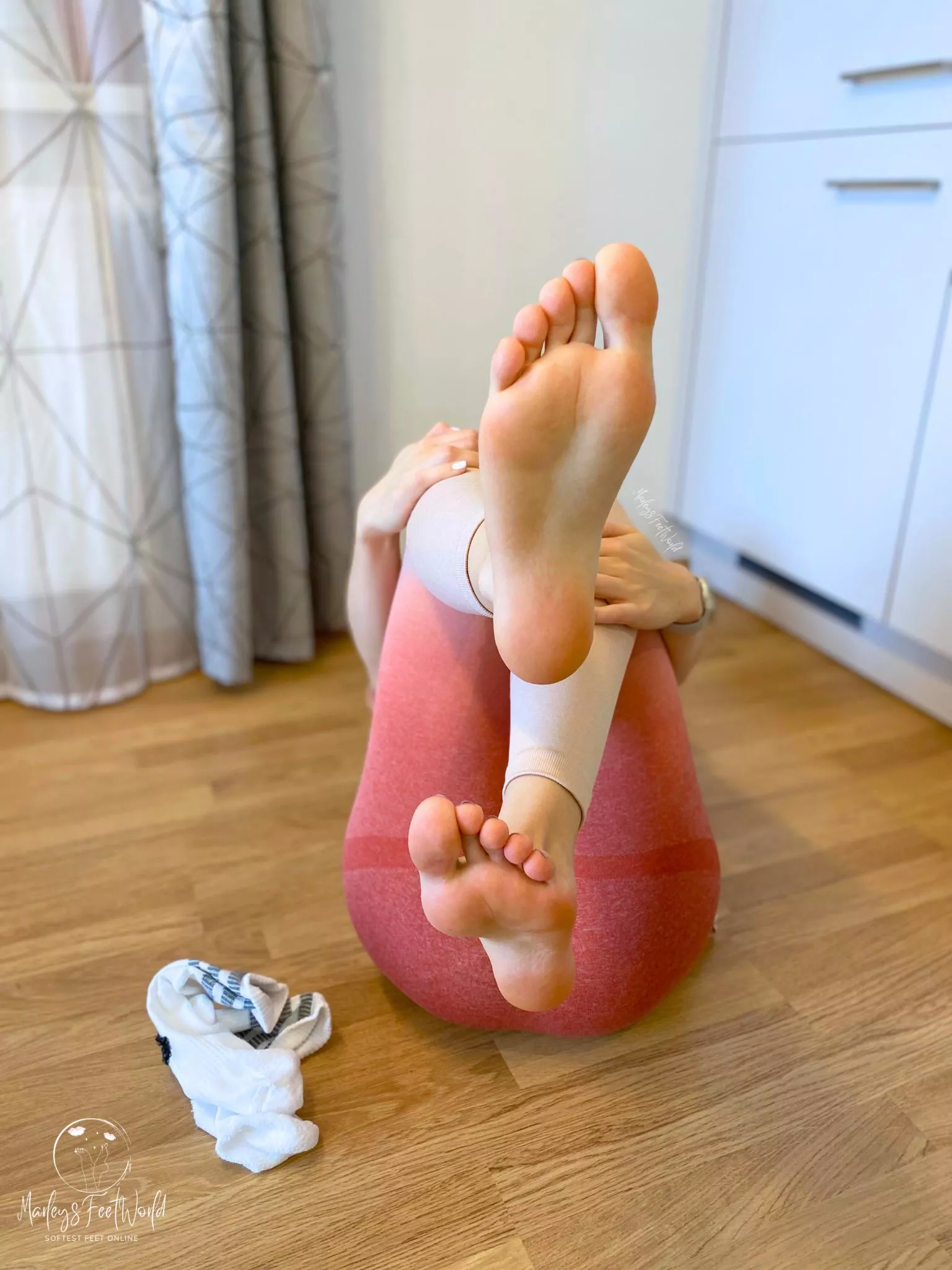 Let me rest them in your face