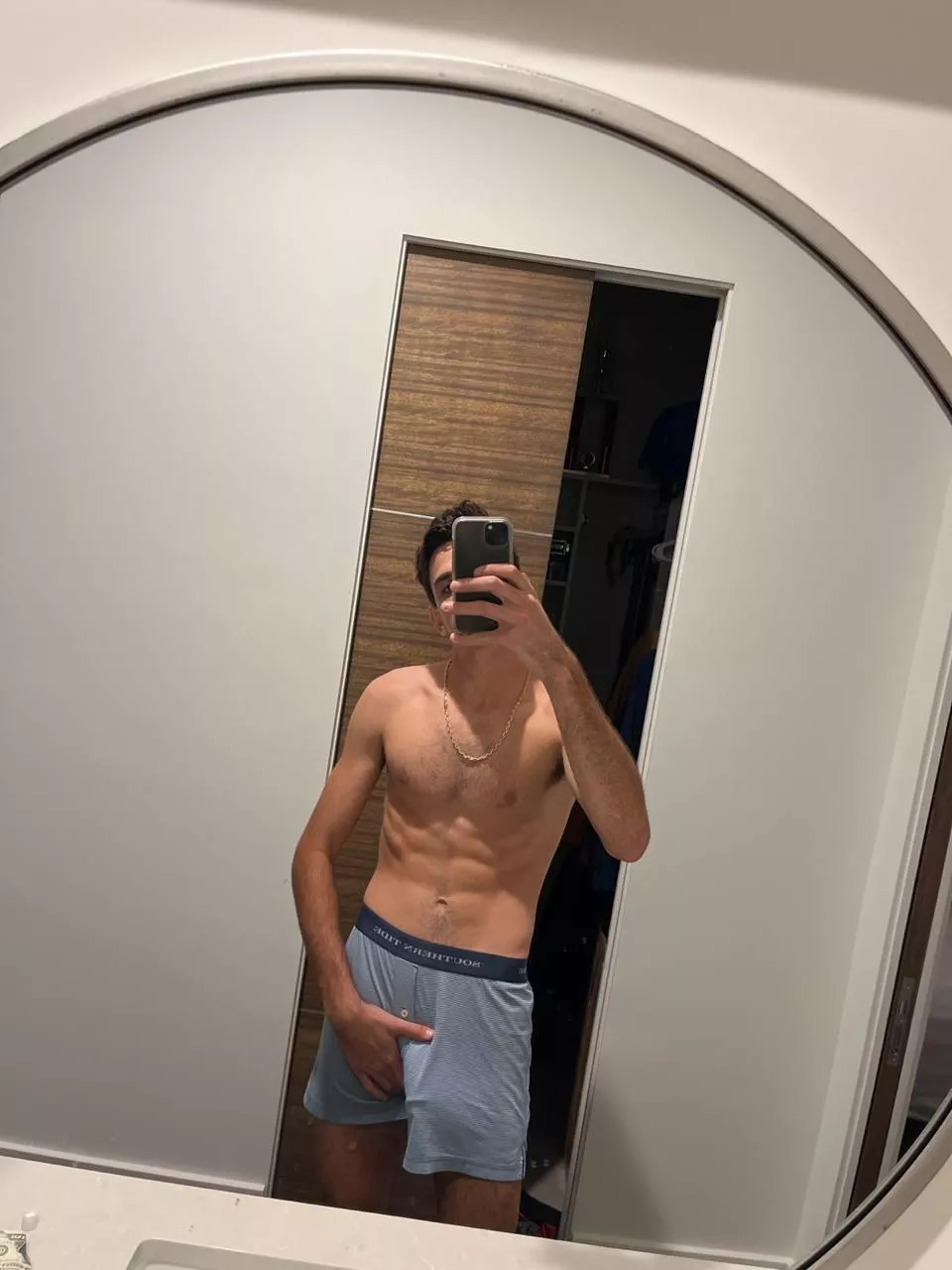 My boxers r like the bread in a sandwich…it keeps the savory meat inside