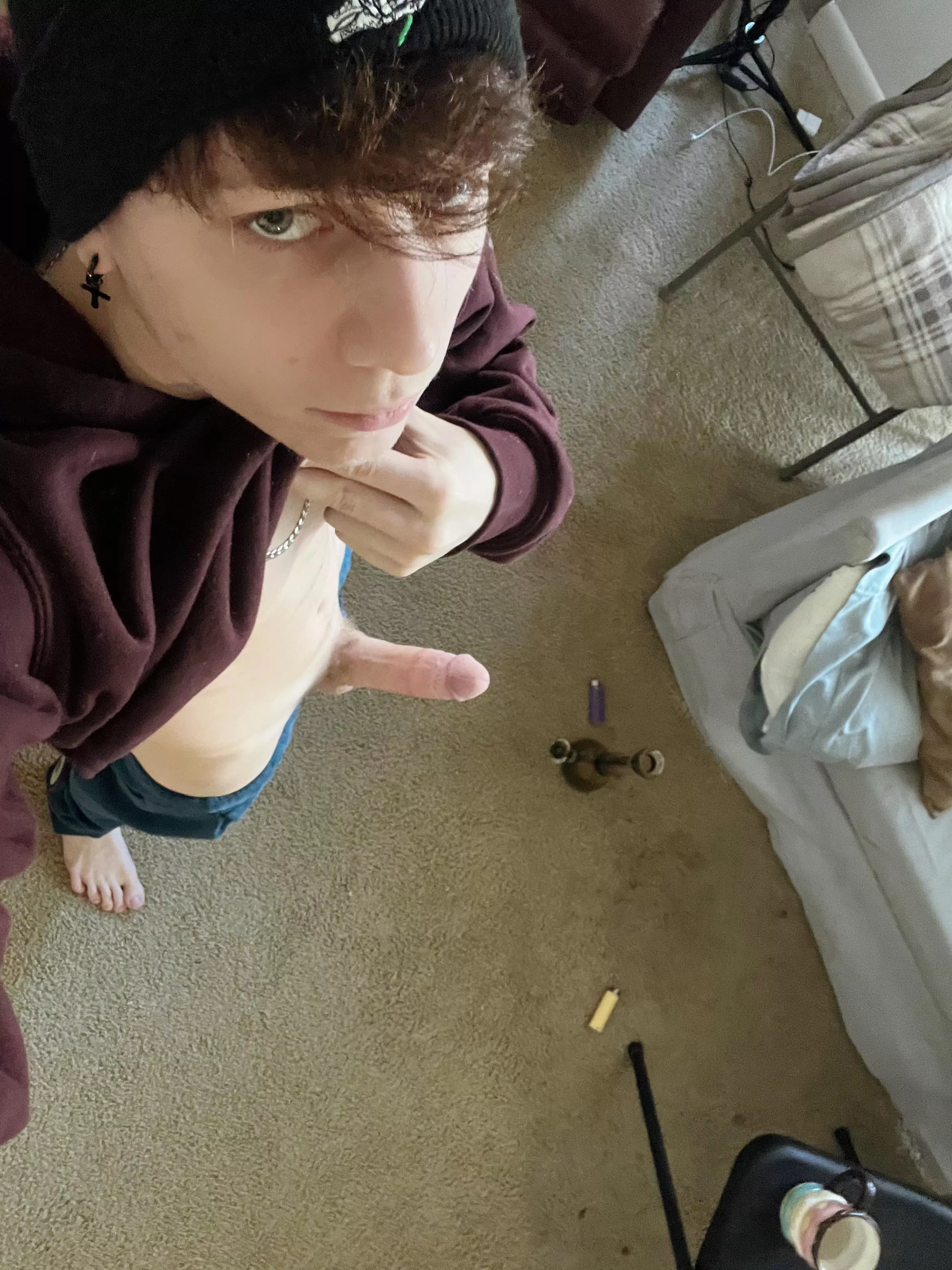 Need someone to get on there knees