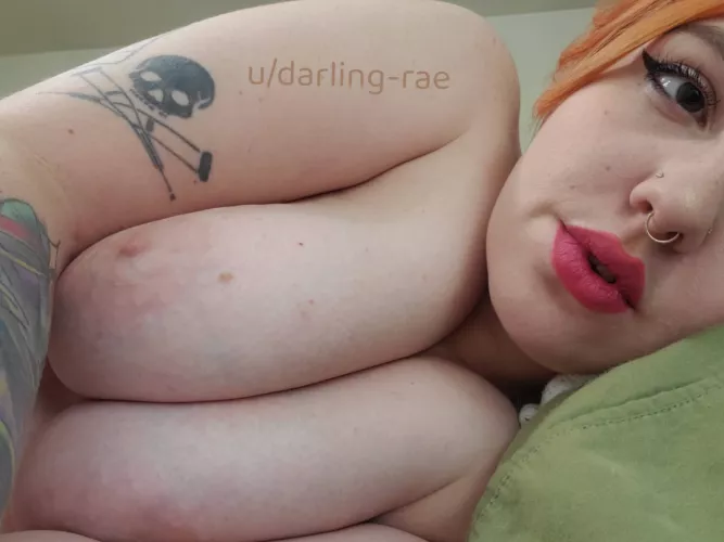 need someone to play with my nipples