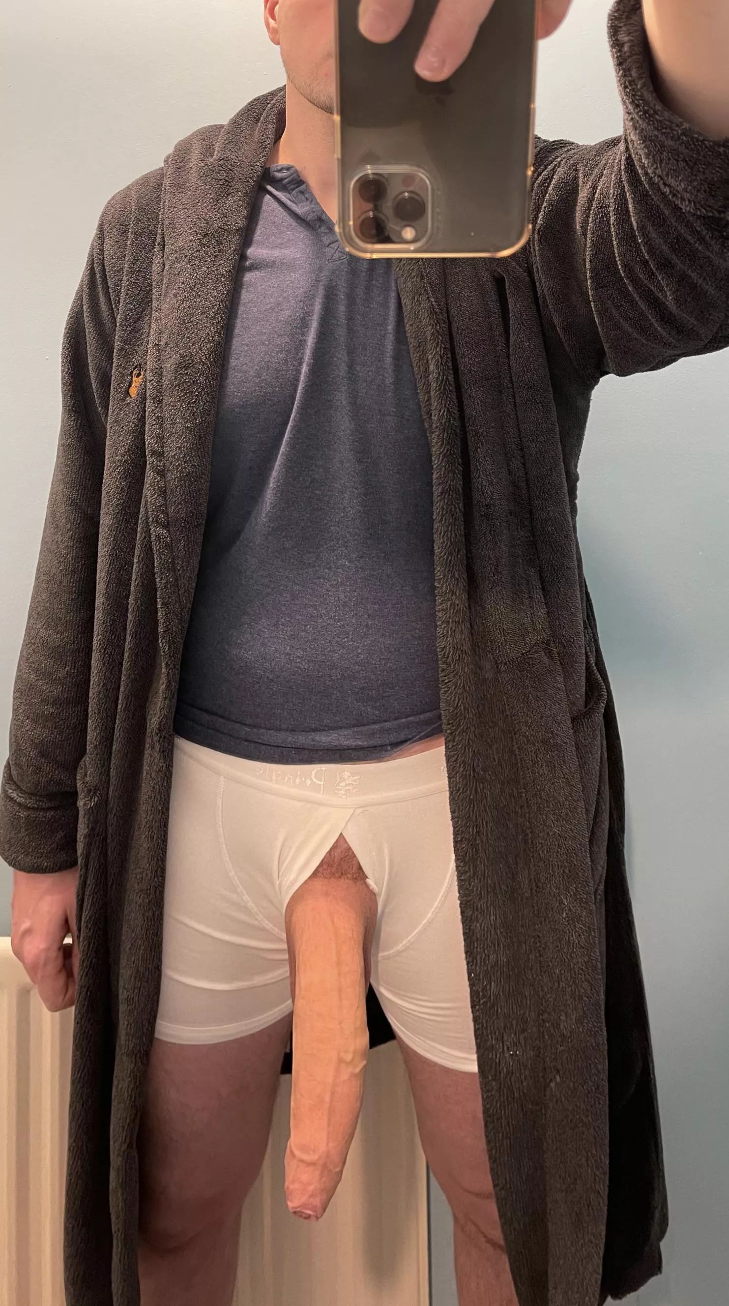 Oh im sorry it just fell out my underwear 😆. Dms open as usual