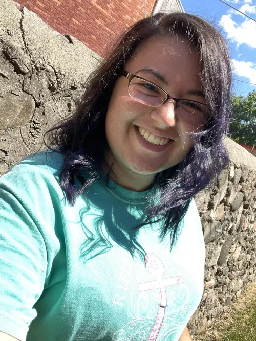 she wants to see how many likes, depending on what she sees maybe share more