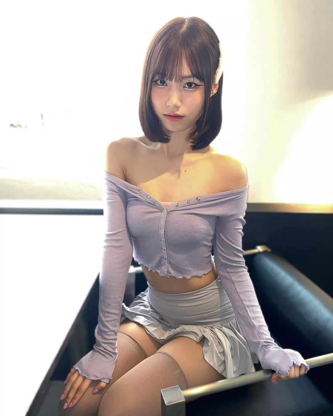 Slender in thigh highs