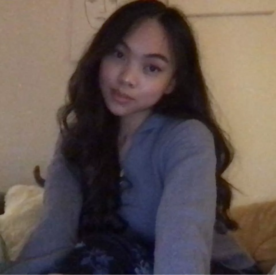 Stunning Filipina Beauty!